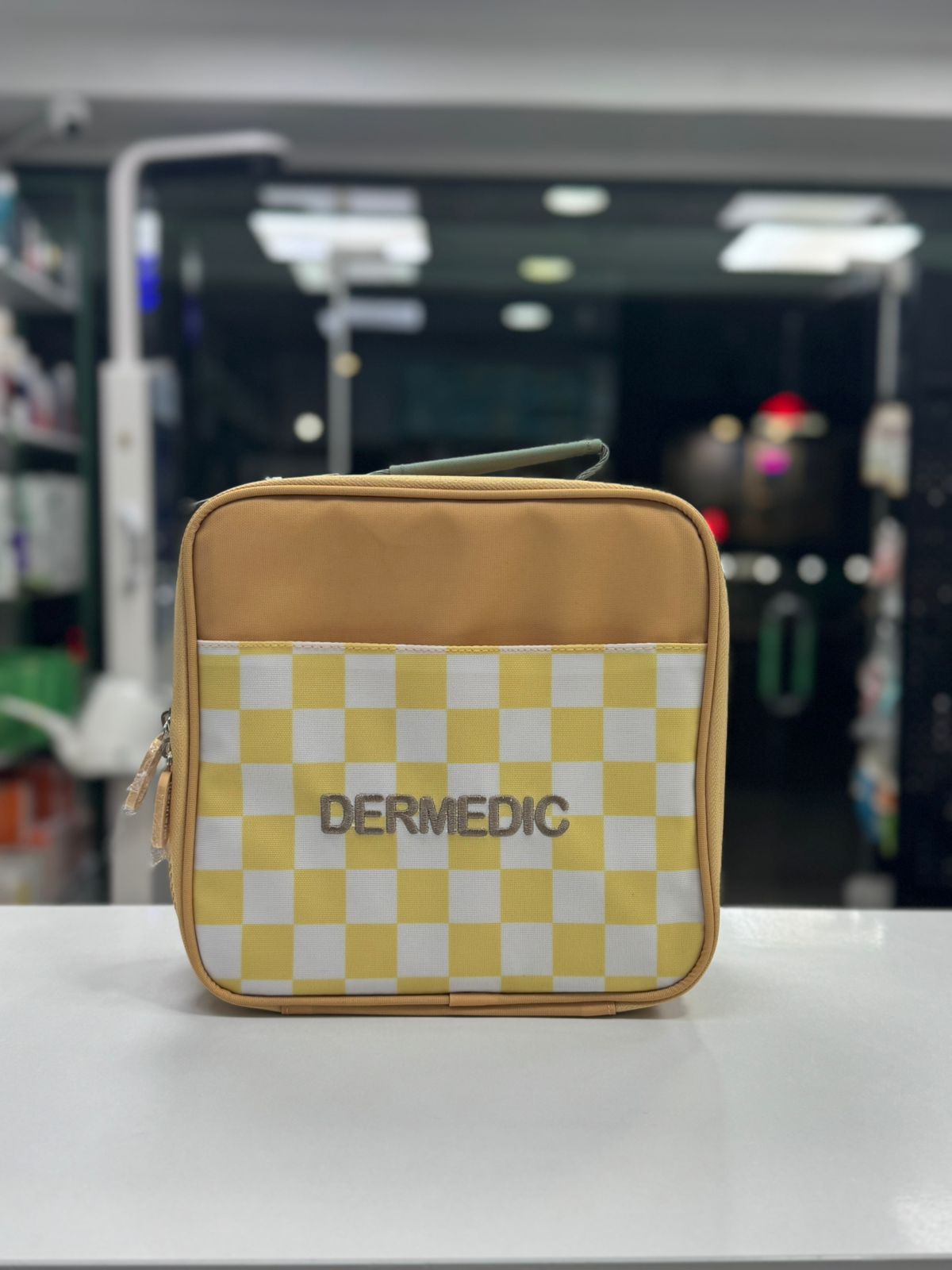 Çantë termike për fëmijë Dermedic -  Monnëka (Nevera Rígida)