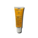 TINTED DRY TOUCH ULTRA FLUID (LIGHT)
